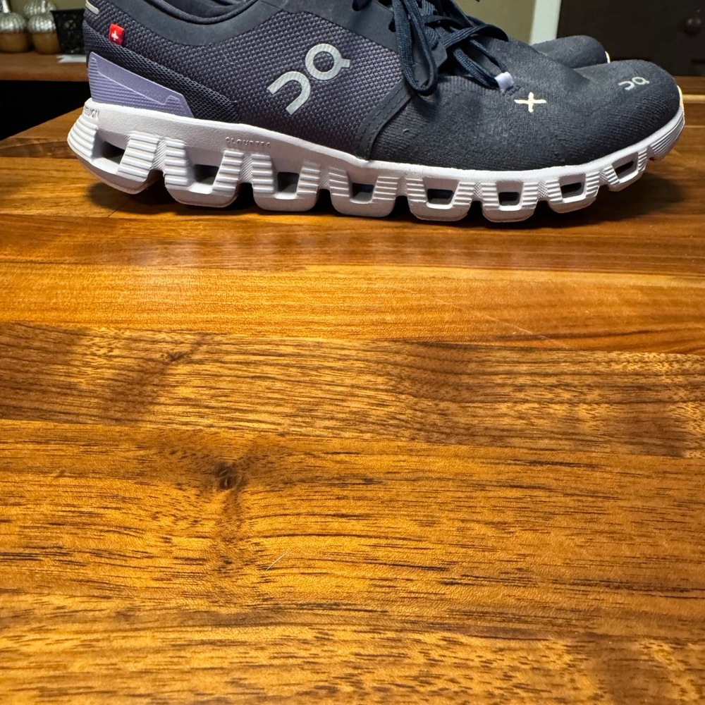 On Running Women’s Sneakers